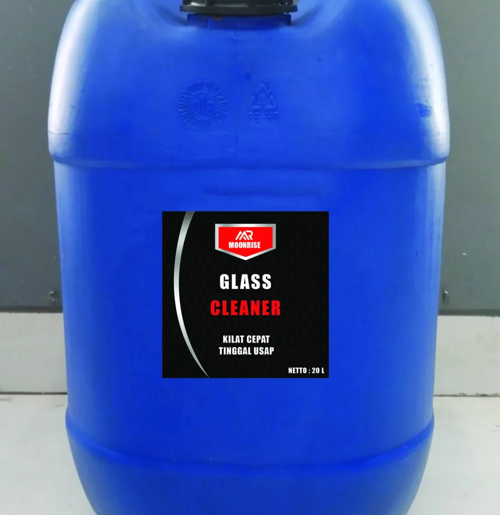 3. Glass Cleaner Pembersih Kaca 01 Scaled 1.webp